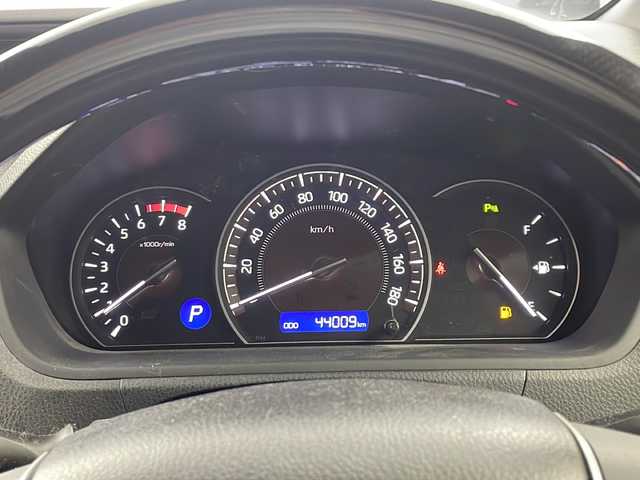 トヨタ エスクァイア Gi プレミアムパッケージ ブラックテーラード 兵庫県 2019(令1)年 4.4万km ホワイトパールクリスタルシャイン ・ALPINEナビ&TV&CD&DVD&SD&BT/・バックカメラ/・両側パワースライドドア/・クルーズコントロール/・純正前後ドライブレコーダー/・ハーフレザーシート/・シートヒーター/・ステアリングヒーター/・トヨタセーフティセンス/・プリクラッシュセーフティ/・クリアナンスソナー/・パーキングサポートブレーキ/・レーンディパーチャーアラート/・オートマチックハイビーム/・ビルトインETC/・nanoe/・純正ウッドコンビステアリング/・社外18インチアルミホイール/・LEDオートライト/・LEDフォグランプ/・社外サスショック/・アイドリングストップ/・純正フロアマット/・スマートキー/・プッシュスタート