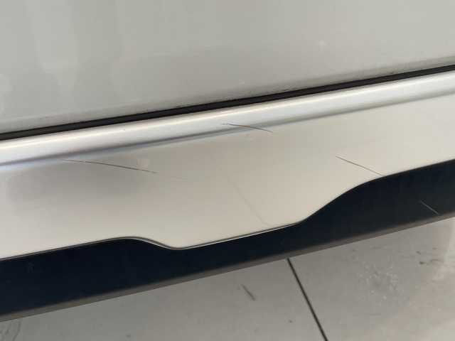 スバル ＸＶ ハイブリッド アドバンス 埼玉県 2020(令2)年 3.5万km クリスタルホワイトP ワンオーナー/アイサイトコアテクノロジー/・プリクラッシュブレーキ/・AT誤発進抑制機能/・AT誤後進抑制機能/・ツーリングアシスト/・全車速追従機能付きクルーズコントロール/・車線逸脱抑制機能/・ふらつき警報/・先行車発進お知らせ機能/アイサイトセイフティプラス（運転支援）/アイサイトセイフティプラス（視界拡張）/アダプティブドライビングLEDヘッドランプ/純正ナビ　フルセグTV/AM/FM/bluetooth/USB接続/運転席助手席8ウェイパワーシート（D席メモリ機能付き）/オートブレーキホールド/パドルシフト/ブラインドスポット/ドアバイザー/アクティブトルクスプリットAWD/ビルドインETC/保証書/取扱説明書
