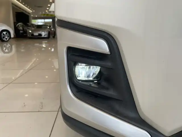 スバル ＸＶ ハイブリッド アドバンス 埼玉県 2020(令2)年 3.5万km クリスタルホワイトP ワンオーナー/アイサイトコアテクノロジー/・プリクラッシュブレーキ/・AT誤発進抑制機能/・AT誤後進抑制機能/・ツーリングアシスト/・全車速追従機能付きクルーズコントロール/・車線逸脱抑制機能/・ふらつき警報/・先行車発進お知らせ機能/アイサイトセイフティプラス（運転支援）/アイサイトセイフティプラス（視界拡張）/アダプティブドライビングLEDヘッドランプ/純正ナビ　フルセグTV/AM/FM/bluetooth/USB接続/運転席助手席8ウェイパワーシート（D席メモリ機能付き）/オートブレーキホールド/パドルシフト/ブラインドスポット/ドアバイザー/アクティブトルクスプリットAWD/ビルドインETC/保証書/取扱説明書