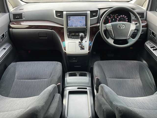 トヨタ ヴェルファイア 2．4Z 道央・札幌 2012(平24)年 10.7万km ダークバイオレットマイカメタリック (株)IDOMが運営する【じしゃロン札幌豊平店】の自社ローン専用車両になりますこちらは現金またはオートローンご利用時の価格です。自社ローンご希望の方は別途その旨お申付け下さい/4WD/純正8インチHDDナビ・フルセグTV/CD・DVD・Bluetooth・SD/純正フリップダウンモニター/バックカメラ/左パワースライドドア/ワイパーデアイサー/前方ドライブレコーダー/ビルトインETC/ステアリングスイッチ/HIDライト/フォグランプ/ウインカーミラー/純正18インチアルミ/TEIN車高調