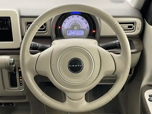 スズキ ラパン F リミテッド 愛知県 2017(平29)年 4.3万km フェニックスレッドパール シートヒーター　衝突軽減　禁煙　車線逸脱　カロッツェリアＣＤオーディオデッキ　レーダーブレーキサポート　ＨＩＤオートライト　プッシュスタート　アイドリングストップ　フロアマット　ドアバイザー　純正ＡＷ