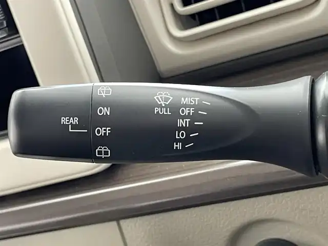 スズキ ラパン F リミテッド 愛知県 2017(平29)年 4.3万km フェニックスレッドパール シートヒーター　衝突軽減　禁煙　車線逸脱　カロッツェリアＣＤオーディオデッキ　レーダーブレーキサポート　ＨＩＤオートライト　プッシュスタート　アイドリングストップ　フロアマット　ドアバイザー　純正ＡＷ