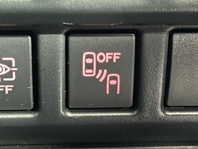 スバル フォレスター ハイブリッド X－ブレイク 神奈川県 2023(令5)年 1.4万km クリスタルホワイトP アイサイト/純正ナビ/・BT/フルセグTV/CD/DVD/SD/USB/バック/サイド/フロントカメラ/デジタルミラー/前後ドライブレコーダー/ETC/ハーフレザーシート/パワーシート(D/N)/メモリシート(D)/シートヒーター(D/N)/電動サイドブレーキ/オートブレーキホールド/パワーバックドア/SRH/スマートキー/プッシュスタートボタン/革巻きステアリング/ステアリングスイッチ/パドルシフト/Autoライト/ステアリングヒーター/ルーフレール/LEDヘッドライト/フォグランプ/純正フロアマット/純正17インチアルミホイール