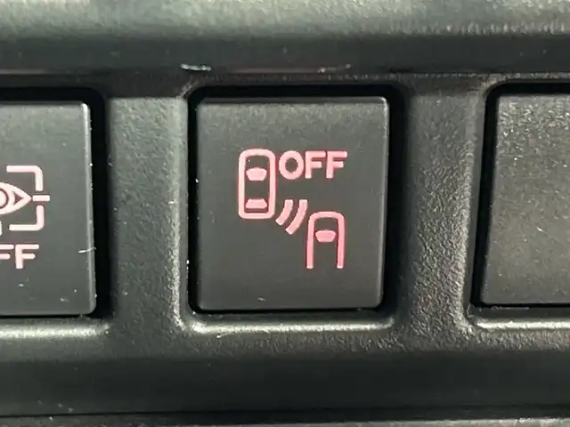 スバル フォレスター ハイブリッド X－ブレイク 神奈川県 2023(令5)年 1.4万km クリスタルホワイトP アイサイト/純正ナビ/・BT/フルセグTV/CD/DVD/SD/USB/バック/サイド/フロントカメラ/デジタルミラー/前後ドライブレコーダー/ETC/ハーフレザーシート/パワーシート(D/N)/メモリシート(D)/シートヒーター(D/N)/電動サイドブレーキ/オートブレーキホールド/パワーバックドア/SRH/スマートキー/プッシュスタートボタン/革巻きステアリング/ステアリングスイッチ/パドルシフト/Autoライト/ステアリングヒーター/ルーフレール/LEDヘッドライト/フォグランプ/純正フロアマット/純正17インチアルミホイール