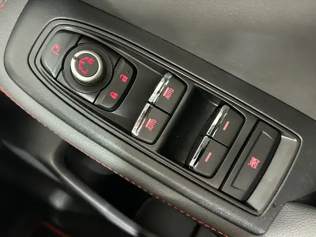 スバル フォレスター ハイブリッド X－ブレイク 神奈川県 2023(令5)年 1.4万km クリスタルホワイトP アイサイト/純正ナビ/・BT/フルセグTV/CD/DVD/SD/USB/バック/サイド/フロントカメラ/デジタルミラー/前後ドライブレコーダー/ETC/ハーフレザーシート/パワーシート(D/N)/メモリシート(D)/シートヒーター(D/N)/電動サイドブレーキ/オートブレーキホールド/パワーバックドア/SRH/スマートキー/プッシュスタートボタン/革巻きステアリング/ステアリングスイッチ/パドルシフト/Autoライト/ステアリングヒーター/ルーフレール/LEDヘッドライト/フォグランプ/純正フロアマット/純正17インチアルミホイール