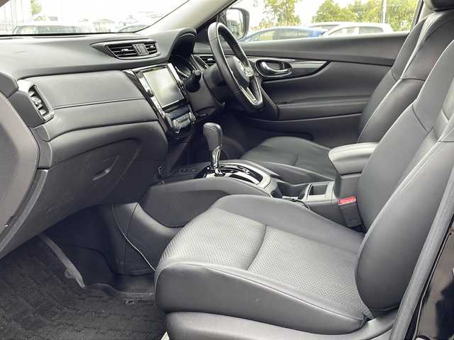 日産 エクストレイル ハイブリッド 20Xi 徳島県 2018(平30)年 5.8万km ダイヤモンドブラック 純正９インチナビ　MM518D-L/(AM.FM.CD.DVD.BT.フルセグ)/純正11インチフリップダウン/プロパイロット/エマージェンシーブレーキ/パワーバッグドア/インテリジェントルームミラー/ＬＥＤヘッドライト/ビルトインＥＴＣ/前後コーナーセンサー/純正フロアマット