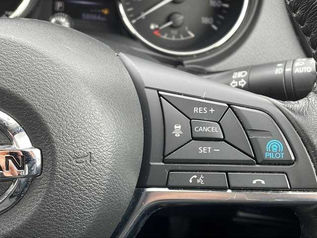 日産 エクストレイル ハイブリッド 20Xi 徳島県 2018(平30)年 5.8万km ダイヤモンドブラック 純正９インチナビ　MM518D-L/(AM.FM.CD.DVD.BT.フルセグ)/純正11インチフリップダウン/プロパイロット/エマージェンシーブレーキ/パワーバッグドア/インテリジェントルームミラー/ＬＥＤヘッドライト/ビルトインＥＴＣ/前後コーナーセンサー/純正フロアマット