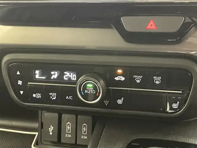 ホンダ Ｎ ＢＯＸ カスタム L ターボ スタイル+ブラック 愛知県 2022(令4)年 3万km クリスタルブラックパール 純正８型ナビ　純正１２．８型後席モニター　バックカメラ　シートヒーター　ハーフレザー　両側パワスラ　純正ドラレコ　ＥＴＣ　電動パーキング　ホンダセンシング　衝突軽減　追従クルコン　パドルシフト　ＬＥＤオートライト　フォグランプ　リヤパーキングセンサー　禁煙車