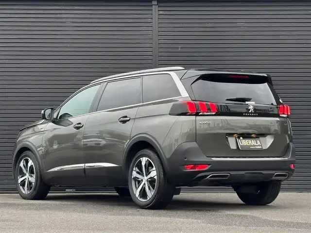プジョー ５００８ GT ブルーHDi 山梨県 2019(令1)年 3.4万km アマゾナイトグレー 純正HDDナビ【USB iPod】/バックカメラ/ETC/横滑り防止装置/レーンキープアシスト/衝突軽減ブレーキ/ブラインドスポットモニター/クルーズコントロール/オートマチックハイビーム/オートライト/LEDライト/パドルシフト/前後ドライブレコーダー/純性フロアマット