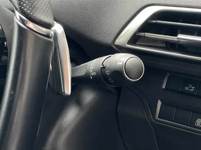 プジョー ５００８ GT ブルーHDi 山梨県 2019(令1)年 3.4万km アマゾナイトグレー 純正HDDナビ【USB iPod】/バックカメラ/ETC/横滑り防止装置/レーンキープアシスト/衝突軽減ブレーキ/ブラインドスポットモニター/クルーズコントロール/オートマチックハイビーム/オートライト/LEDライト/パドルシフト/前後ドライブレコーダー/純性フロアマット
