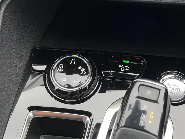 プジョー ５００８ GT ブルーHDi 山梨県 2019(令1)年 3.4万km アマゾナイトグレー 純正HDDナビ【USB iPod】/バックカメラ/ETC/横滑り防止装置/レーンキープアシスト/衝突軽減ブレーキ/ブラインドスポットモニター/クルーズコントロール/オートマチックハイビーム/オートライト/LEDライト/パドルシフト/前後ドライブレコーダー/純性フロアマット