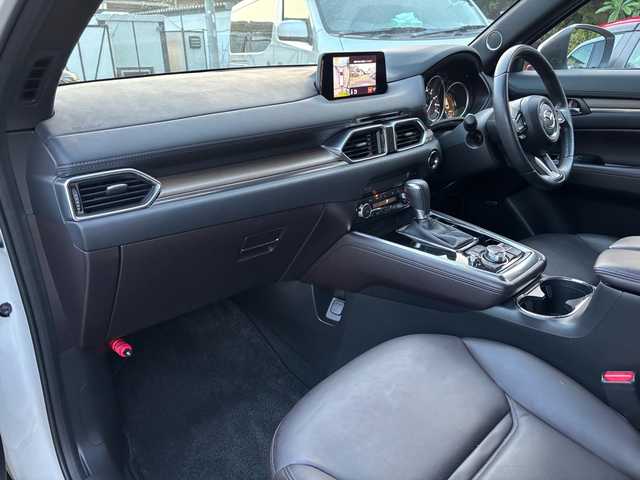 マツダ ＣＸ－８ XD Lパッケージ 福岡県 2018(平30)年 3.3万km スノーフレイクホワイトパールマイカ ワンオーナー/純正ナビ/（AM/FM/CD/DVD/SD/Bluetooth/USB/AUX/ワンセグTV）/クルーズコントロール追従あり/レーンキープ/パーキングアシスト/TCS/アイドリングストップ/アラウンドビューモニター/ハンズフリー/ビルドインETC/ドライブレコーダー（SD無し）/プッシュスタート/ハンドルヒーター/シートヒーター（運転席/助手席）/パワーシート（運転席/助手席）/純正アルミホイール/純正フロアマット/オートライト/フォグランプ/電格ミラー/保証書/取扱説明書