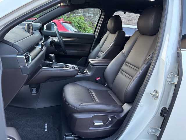 マツダ ＣＸ－８ XD Lパッケージ 福岡県 2018(平30)年 3.3万km スノーフレイクホワイトパールマイカ ワンオーナー/純正ナビ/（AM/FM/CD/DVD/SD/Bluetooth/USB/AUX/ワンセグTV）/クルーズコントロール追従あり/レーンキープ/パーキングアシスト/TCS/アイドリングストップ/アラウンドビューモニター/ハンズフリー/ビルドインETC/ドライブレコーダー（SD無し）/プッシュスタート/ハンドルヒーター/シートヒーター（運転席/助手席）/パワーシート（運転席/助手席）/純正アルミホイール/純正フロアマット/オートライト/フォグランプ/電格ミラー/保証書/取扱説明書