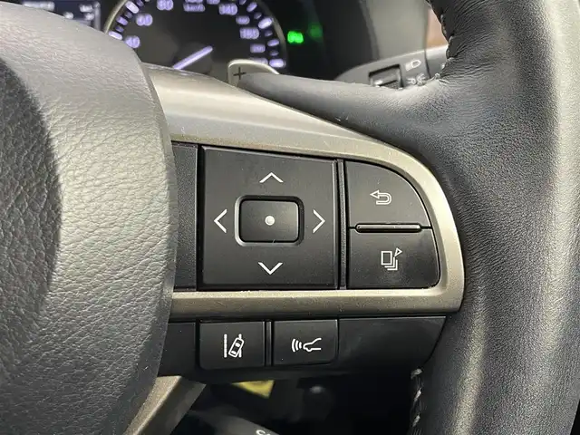 レクサス ＧＳ 300h Iパッケージ 埼玉県 2018(平30)年 4.7万km ソニッククォーツ メーカーナビ　黒レザーシート　三眼ＬＥＤ　ＢＳＭ　パワートランク　クリアランスソナー　ステアリングヒーター　シートヒーター　ベンチレーション　純正ドラレコ　ＥＴＣ　レーダークルーズコントロール