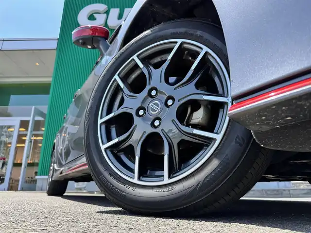 日産 ノート e－パワー ニスモ 宮城県 2020(令2)年 3.6万km ダークメタルグレー インテリジェントアラウンドビューモニター/インテリジェントルームミラー/ドアミラーヒーター/LEDヘッドランプ/インテリジェントクルーズコントロール/車線逸脱防止支援システム/＝＝＝/インテリジェントエマージェンシーブレーキ/車線逸脱警報/踏み間違い衝突防止アシスト/フロント＆バックソナー/ハイビームアシスト/純正ナビ（MM319D-L）/・CD/DVD/・Bluetooth/・フルセグTV/ETC/ドライブレコーダー/オートライト/革巻きステアリング/ステアリングスイッチ/スマートキー＆プッシュスタート/電動格納ミラー/アルミ製ペダル/純正16インチAW/純正フロアマット/ラゲッジマット/ドアバイザー/Wエアバッグ