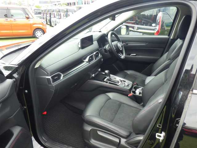 マツダ ＣＸ－５ 20S ブラックトーンED 千葉県 2023(令5)年 3.4万km ジェットブラックマイカ i-ACTIVSENSE/・スマートブレーキサポート/・ブラインドスポットモニタリング/・レーンキープ・アシスト・システム/アクティブ・ドライビング・ディスプレイ/クルーズコントロール/ハーフレザーシート/運転席パワーシート/前席シートヒーター/純正SDナビ/地デジTV/【Bluetooth接続】/【Apple CarPlay　Android Auto対応】/360°ビュー・モニター/ドライブレコーダー/ETC/LEDヘッドライト/ウインカーミラー/コーナーセンサー/純正19インチアルミホイル/サイド/カーテンエアバッグ/アドバンストキーレスエントリー