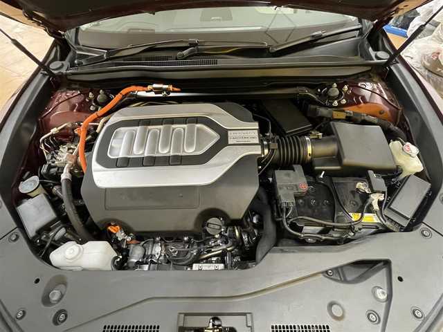 ホンダ レジェンド ハイブリッド EX 群馬県 2020(令2)年 6.2万km プレミアムディープロッソパール ホンダセンシング/SH-AWD/サンルーフ/ジュエルアイLEDヘッドライト/純正メーカーナビ/・フルセグTV/・CD/DVD/BT/・HDMI/AUX/USB/iPod/・AM.FM/全方位カメラ/コーナーセンサー/ETC/ドライブレコーダー/白レザーシート/前席パワーシート(D席メモリ付)/前席エアーシート/全席シートヒーター/革巻きステアリング/ステアリングスイッチ/パドルシフト/ステアリングヒーター/KRELLサウンド/スマートキー/プッシュスタート/置くだけ充電/フォグランプ/オートライト/純正19インチAW/純正フロアマット/横滑り防止システム/電動格納ウィンカーミラー/リアサンシェード