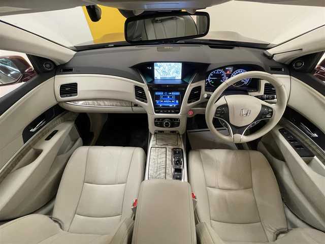 ホンダ レジェンド ハイブリッド EX 群馬県 2020(令2)年 6.2万km プレミアムディープロッソパール ホンダセンシング/SH-AWD/サンルーフ/ジュエルアイLEDヘッドライト/純正メーカーナビ/・フルセグTV/・CD/DVD/BT/・HDMI/AUX/USB/iPod/・AM.FM/全方位カメラ/コーナーセンサー/ETC/ドライブレコーダー/白レザーシート/前席パワーシート(D席メモリ付)/前席エアーシート/全席シートヒーター/革巻きステアリング/ステアリングスイッチ/パドルシフト/ステアリングヒーター/KRELLサウンド/スマートキー/プッシュスタート/置くだけ充電/フォグランプ/オートライト/純正19インチAW/純正フロアマット/横滑り防止システム/電動格納ウィンカーミラー/リアサンシェード