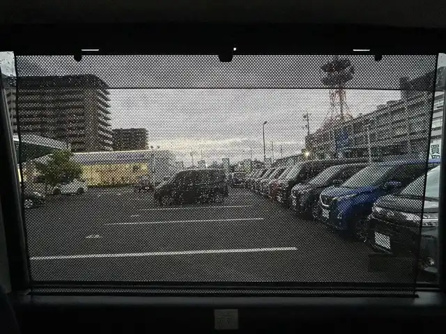 日産 セレナ ハイウェイスター V 島根県 2021(令3)年 1.8万km ブリリアントホワイトパール 純正10型ＳＤナビ　/フルセグＴＶ　/ＤＶＤ再生　/Ｂｌｕｅｔｏｏｔｈ接続　/バック／サイド／フロント／全方位カメラ　/前後ドライブレコーダー　/ビルトインＥＴＣ　/両側パワースライドドア　/レーダークルーズコントロール　/衝突軽減ブレーキ/アイドリングストップ/レーンキープアシスト/前後コーナーセンサー/スマートキー/プッシュスタート　/純正ＬＥＤヘッドライト　/純正１５インチアルミホイール/純正フロアマット/スペアキー