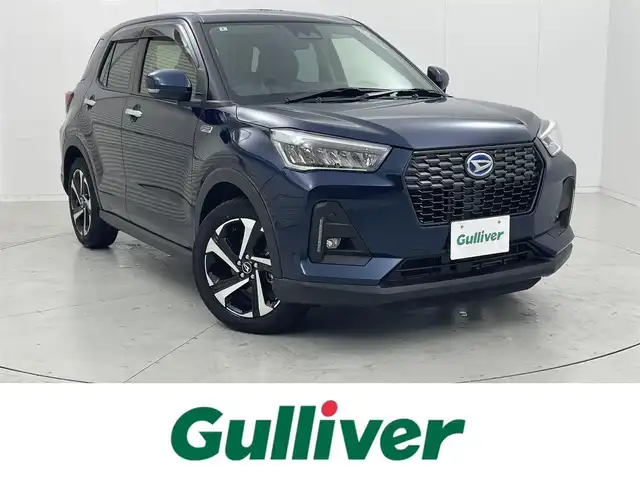 ダイハツ ロッキー プレミアム G HEV 茨城県 2022(令4)年 1.7万km レーザーブルークリスタルシャイン 社外オーディオ［CZ215］/スマートアシスト/・衝突回避支援ブレーキ/・衝突警報機能/・ふらつき警報/・先行車発進お知らせ機能/・標識認識機能/・コーナーセンサー/ハーフレザーシート/シートヒーター/純正アルミホイール/純正フロアマット/ビルトインETC
