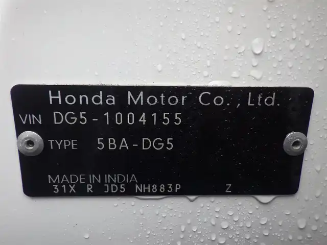 ホンダ ＷＲ－Ｖ Z+ 千葉県 2024(令6)年 0.2万km プラチナホワイトパール ホンダセンシング/・衝突軽減ブレーキ（CMBS）/・車線維持支援システム（LKAS）/・アダプティブクルーズコントロール（ACC）/・後方誤発進抑制機能/・誤発進抑制機能/9インチ純正コネクトナビ/地デジTV/【Bluetooth接続】/【Apple CarPlay　Android Auto対応】/バックカメラ/ドライブレコーダー（前後撮影）/ハーフレザーシート/革巻きステアリング/ステアリングスイッチ/パドルシフト/ETC/LEDヘッドライト/フォグライト/ウインカーミラー/コーナーセンサー/純正17インチアルミホイル/サイド/カーテンエアバッグ/Honda スマートキー