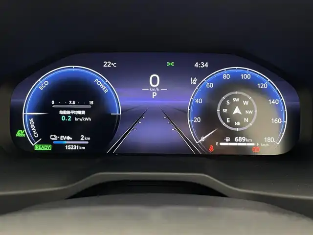 トヨタ ＲＡＶ４ ＰＨＶ Z 愛知県 2023(令5)年 1.6万km アティチュードブラックマイカ/プラチナホワイトパールマイカ 純正１０．５型ＤＡナビ　パノラマムーンルーフ　デジイン　全方位カメラ　ＢＳＭ　充電プラグ　ワイヤレス充電　ベンチレーション　セーフティセンス　衝突軽減　シートヒーター　前後ドラレコ　ＥＴＣ２．０　フルセグＴＶ　サンルーフ　デジタルインナーミラー　パノラミックビューモニター　オートハイビーム　レーンキープ　追従クルコン　純正フロアマット　電動リヤゲート　カーテンエアバッグ　プッシュスタート　スマートキー　ルーフレール　