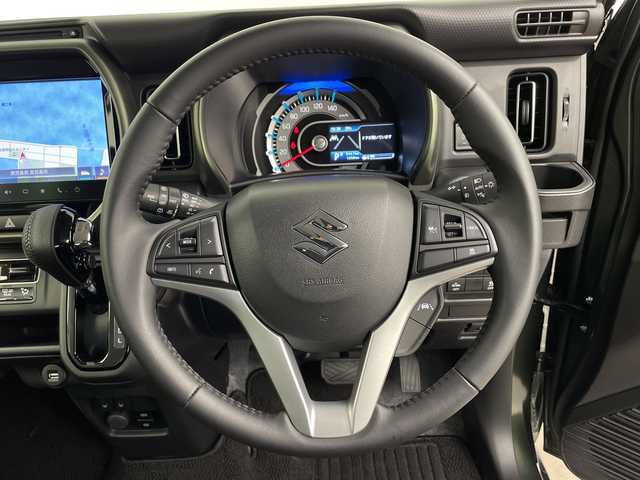 スズキ ハスラー タフワイルド 鹿児島県 2024(令6)年 0.2万km クールカーキPM 純正メーカーオプションナビ/CD/DVD/BT/フルセグ/全方位カメラ/シートヒーター/オートライト/コーナーセンサー/ステアリングスイッチ/純正フロアマット/シートバックテーブル/LEDヘッドライト/スマートキー/プッシュスタート