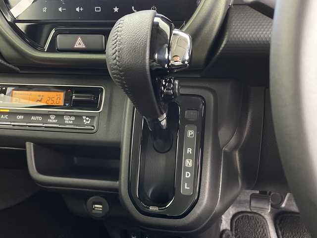 スズキ ハスラー タフワイルド 鹿児島県 2024(令6)年 0.2万km クールカーキPM 純正メーカーオプションナビ/CD/DVD/BT/フルセグ/全方位カメラ/シートヒーター/オートライト/コーナーセンサー/ステアリングスイッチ/純正フロアマット/シートバックテーブル/LEDヘッドライト/スマートキー/プッシュスタート