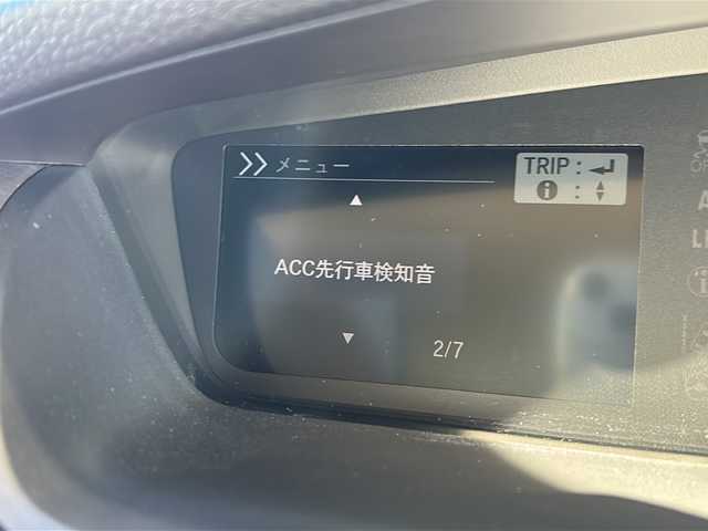 ホンダ Ｎ ＢＯＸ G L ターボ ホンダセンシング 静岡県 2020(令2)年 1.4万km ブリティッシュグリーンP 純正メモリナビ/・CD/・DVD/・フルセグＴＶ/・Bluetooth/・AM/・FM/主要装備/・両側パワスラ/・衝突軽減/・レーンキープ/・追従クルコン/・バックカメラ/・ETC/・ドラレコ前/・シートヒーターD/N席/・ステリモ/・パドルシフト/・LEDヘッドライト/・オートライト/・純正フロアマット/・純正アルミホイール/・スマートキ/・プッシュスタート