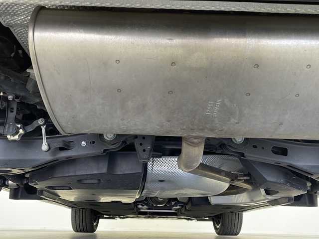 レクサス ＵＸ 200 Fスポーツ 栃木県 2018(平30)年 1.3万km ブレージングカーネリアンコントラストレイヤリング トヨタセーフティセンス/・プリクラッシュセーフティ/・レーントレーシングアシスト/・レーンディパーチャーアラート/・ロードサインアシスト/・レーダークルーズコントロール/・オートマチックハイビーム/・先行車発進アラーム/・プロアクティブドライビングアシスト/・レーンチェンジアシスト/・緊急時操舵支援/禁煙車/サンルーフ/シートヒーター/ハンドルヒーター/シートクーラー/アクティブサウンドコントロール/社外レーダー/LEDヘッドライト/フォグライト/社外ドラレコ/電動リアゲート/シートメモリ/ETC/スマートキー/パドルシフト/純正Fスポーツ専用フロアマット