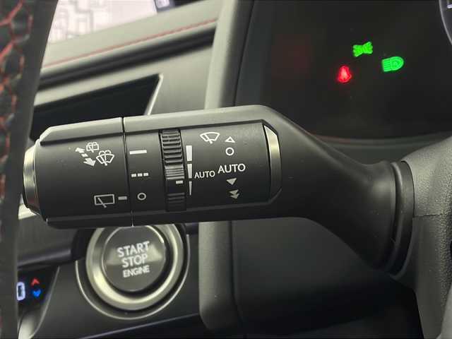 レクサス ＵＸ 200 Fスポーツ 栃木県 2018(平30)年 1.3万km ブレージングカーネリアンコントラストレイヤリング トヨタセーフティセンス/・プリクラッシュセーフティ/・レーントレーシングアシスト/・レーンディパーチャーアラート/・ロードサインアシスト/・レーダークルーズコントロール/・オートマチックハイビーム/・先行車発進アラーム/・プロアクティブドライビングアシスト/・レーンチェンジアシスト/・緊急時操舵支援/禁煙車/サンルーフ/シートヒーター/ハンドルヒーター/シートクーラー/アクティブサウンドコントロール/社外レーダー/LEDヘッドライト/フォグライト/社外ドラレコ/電動リアゲート/シートメモリ/ETC/スマートキー/パドルシフト/純正Fスポーツ専用フロアマット