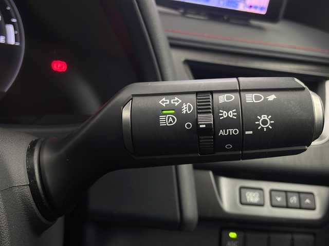レクサス ＵＸ 200 Fスポーツ 栃木県 2018(平30)年 1.3万km ブレージングカーネリアンコントラストレイヤリング トヨタセーフティセンス/・プリクラッシュセーフティ/・レーントレーシングアシスト/・レーンディパーチャーアラート/・ロードサインアシスト/・レーダークルーズコントロール/・オートマチックハイビーム/・先行車発進アラーム/・プロアクティブドライビングアシスト/・レーンチェンジアシスト/・緊急時操舵支援/禁煙車/サンルーフ/シートヒーター/ハンドルヒーター/シートクーラー/アクティブサウンドコントロール/社外レーダー/LEDヘッドライト/フォグライト/社外ドラレコ/電動リアゲート/シートメモリ/ETC/スマートキー/パドルシフト/純正Fスポーツ専用フロアマット