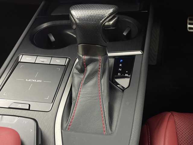 レクサス ＵＸ 200 Fスポーツ 栃木県 2018(平30)年 1.3万km ブレージングカーネリアンコントラストレイヤリング トヨタセーフティセンス/・プリクラッシュセーフティ/・レーントレーシングアシスト/・レーンディパーチャーアラート/・ロードサインアシスト/・レーダークルーズコントロール/・オートマチックハイビーム/・先行車発進アラーム/・プロアクティブドライビングアシスト/・レーンチェンジアシスト/・緊急時操舵支援/禁煙車/サンルーフ/シートヒーター/ハンドルヒーター/シートクーラー/アクティブサウンドコントロール/社外レーダー/LEDヘッドライト/フォグライト/社外ドラレコ/電動リアゲート/シートメモリ/ETC/スマートキー/パドルシフト/純正Fスポーツ専用フロアマット