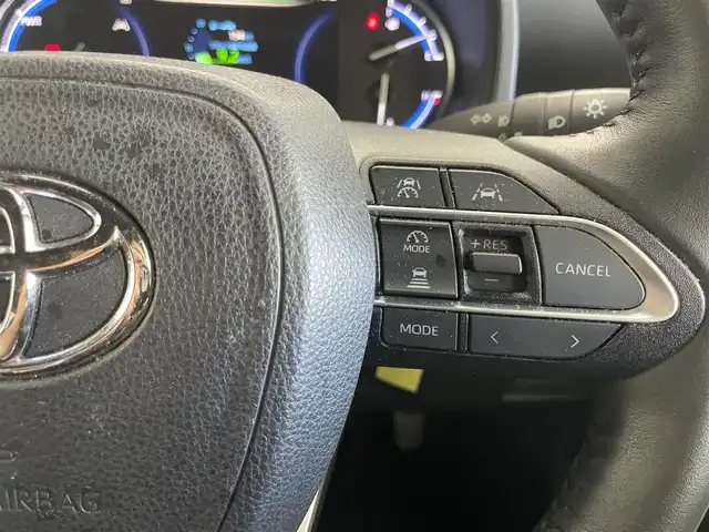 トヨタ ノア ハイブリッド S－Z 埼玉県 2023(令5)年 5万km ホワイトパールクリスタルシャイン 10.5型ディスプレイオーディオ/ CD DVD Bluetooth USB HDMI Miracast フルセグ/快適利便パッケージ/ユニバーサルステップ/フリップダウンモニター/バックカメラ/両側パワースライドドア/パワーバックドア/前後ドライブレコーダー/レーダークルーズコントロール/シートヒーター/オートLEDライト/オートハイビーム/ETC2.0/前後コーナーセンサー/純正17インチアルミホイール