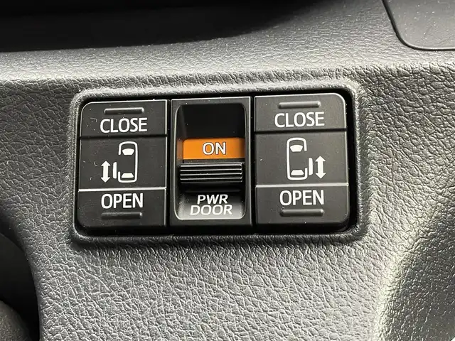 トヨタ シエンタ ハイブリッド G 宮城県 2018(平30)年 1.5万km コバルトブルーメタリック 純正ナビ　/両側パワースライドドア　/クリアランスソナー　/バックモニター/フルセグTV/Bluetoothオーディオ/CD/DVD再生/TVキャンセラー/AC100Vアクセサリコンセント/クルーズコントロール　/プリクラッシュセーフティ　/レーンディパーチャーアラート　/オートマチックハイビーム　/スマートキー/プッシュスタート/ビルトインＥＴＣ　/ドライブレコーダー　/禁煙車