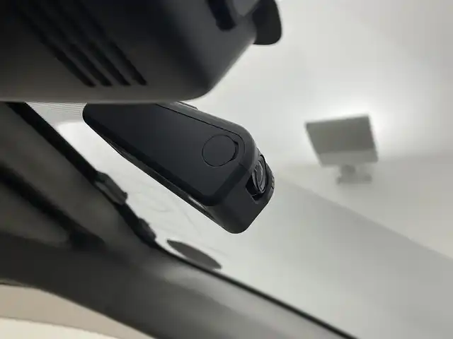 トヨタ シエンタ ハイブリッド G 宮城県 2018(平30)年 1.5万km コバルトブルーメタリック 純正ナビ　/両側パワースライドドア　/クリアランスソナー　/バックモニター/フルセグTV/Bluetoothオーディオ/CD/DVD再生/TVキャンセラー/AC100Vアクセサリコンセント/クルーズコントロール　/プリクラッシュセーフティ　/レーンディパーチャーアラート　/オートマチックハイビーム　/スマートキー/プッシュスタート/ビルトインＥＴＣ　/ドライブレコーダー　/禁煙車