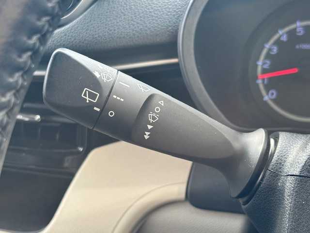 ダイハツ ムーヴ X リミテッド SAⅢ 宮城県 2019(令1)年 3.3万km ファイアークォーツレッドM 登録時走行距離32148km/純正SDナビ/AM・FM・Bluetooth・CD・DVD・TV/横滑り防止装置/衝突軽減システム/ヘッドライトイベライザー/バックカメラ/プッシュスタート/ステアリングリモコン/PWRモードスイッチ/電動格納ミラー/コーナーセンサー/シートヒーター/純正フロアマット/純正ドアバイザー/オートライト/純正アルミホイール