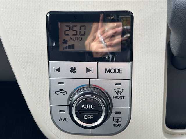 ダイハツ ムーヴ X リミテッド SAⅢ 宮城県 2019(令1)年 3.3万km ファイアークォーツレッドM 登録時走行距離32148km/純正SDナビ/AM・FM・Bluetooth・CD・DVD・TV/横滑り防止装置/衝突軽減システム/ヘッドライトイベライザー/バックカメラ/プッシュスタート/ステアリングリモコン/PWRモードスイッチ/電動格納ミラー/コーナーセンサー/シートヒーター/純正フロアマット/純正ドアバイザー/オートライト/純正アルミホイール