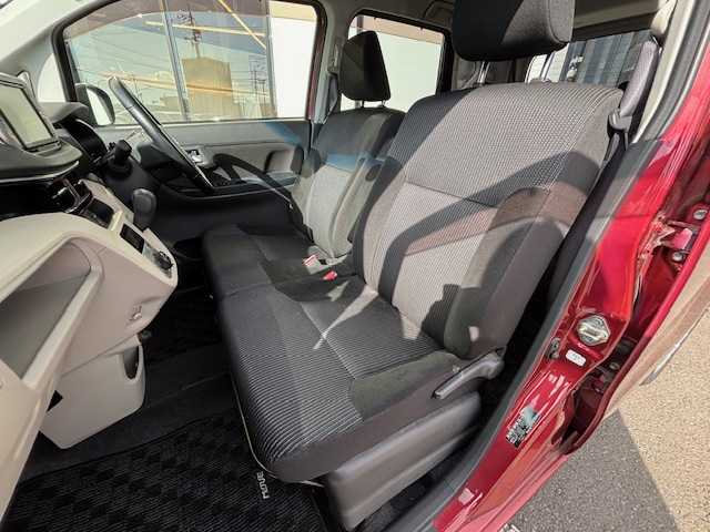 ダイハツ ムーヴ X リミテッド SAⅢ 宮城県 2019(令1)年 3.3万km ファイアークォーツレッドM 登録時走行距離32148km/純正SDナビ/AM・FM・Bluetooth・CD・DVD・TV/横滑り防止装置/衝突軽減システム/ヘッドライトイベライザー/バックカメラ/プッシュスタート/ステアリングリモコン/PWRモードスイッチ/電動格納ミラー/コーナーセンサー/シートヒーター/純正フロアマット/純正ドアバイザー/オートライト/純正アルミホイール