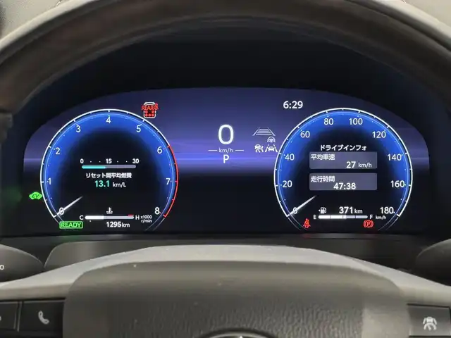 トヨタ アルファードハイブリット Z 三重県 2024(令6)年 0.2万km プラチナホワイトパールマイカ ハイブリッド/FF/MTモード付フロアCVT/14インチナビ/（FM/AM/TV/Bluetooth/USB/iPod/Miracast/CarPlay/AndroidAuto）/13.2インチ 有機EL後席モニター/パノラミックビューモニター（床下透過表示機能付）/両側パワースライドドア/ドライブレコーダー 前後/ETC2.0/Toyota Safety Sense/●PCS、LTA、レーダークルコン、アダプティブハイビーム、RSA、プロアクティブドライビングアシスト/●パーキングサポートブレーキ/・BSM/LCA/安心降車アシスト/など/装備/・デジタルインナーミラー*/・左右独立ムーンルーフ*/・合皮シート（ブラック）/・シートヒーター＆ベンチレーション（D/N/2nd）/・ステアリングヒーター/・パワーシート（Dメモリー付8way/N4way/2ndリクライニング＆オットマン）/・パワーバックドア/・100Vコンセント（1500W）/・ステアリングスイッチ/・3眼LEDヘッドランプ/・スーパーロングオーバーヘッドコンソール/・前席・後席左右独立オートエアコン/・オートワイパー/・おくだけ充電/・18inAW/・保/取/・スマートキーx2/など/*…メーカーOP