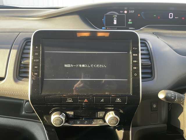 日産 セレナ e－パワー ハイウェイスター V 三重県 2020(令2)年 1.9万km ダイヤモンドブラック 純正10型ナビ/全方位カメラ/純正ドラレコ/純正ビルトインETC2.0/両側パワースライドドア/BSM/クルーズコントロール/レーンキープアシスト/衝突被害軽減ブレーキ/ステアリングスイッチ/スマートキー/純正15インチAW/LEDオートライト/フォグランプ/電動格納ミラー