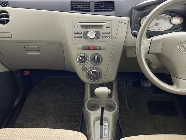 ダイハツ ミラ L 秋田県 2009(平21)年 8.7万km シャンパンゴールドメタリック 純正オーディオ　/ハロゲンライト　/社外13インチアルミホイール　/電動格納ミラー　/社外フロアマット　/純正ドアバイザー　/ヘッドレベライザー　/リモコンキー