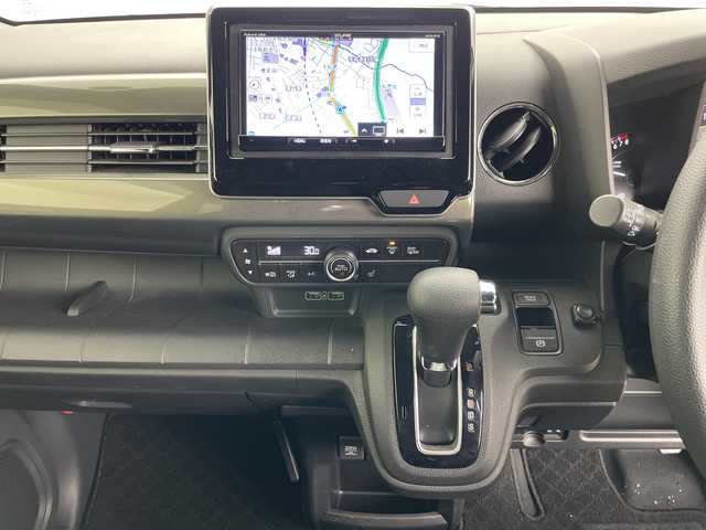 ホンダ Ｎ ＷＧＮ カスタム L ホンダセンシング 道央・札幌 2021(令3)年 2.6万km クリスタルブラックパール ・4WD/・社外ナビ&CD&DVD&SD&BT&TV/・バックカメラ/・ホンダセンシング/・レーダークルーズコントロール/・前席シートヒーター/・ドアミラーヒーター/・ステアリングスイッチ/・ベンチシート/・LEDヘッドライト/・社外14インチAW