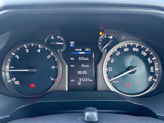 トヨタ ランドクルーザー プラド TX 愛知県 2020(令2)年 3.2万km ホワイトパールクリスタルシャイン AIS検査済み/4WD/Brat オリジナルリフトアップコイル/JAOSフェンダーガーニッシュ/WEDS　マッドヴァンス17インチアルミ（社外）/TOYOオープンカントリーR/Tタイヤ（社外）/ルーフラック/純正ナビ　/バックカメラ/ETC/前後ドラレコ/Bluetooth/フルセグTV/ドアバイザー/プッシュスタート/スマートキー/スペアキー/クルーズコントロール/衝突被害軽減/クリアランスソナー/横滑り防止機能/オートマチックハイビーム/ヘッドライトウォッシャー/取説/保証書