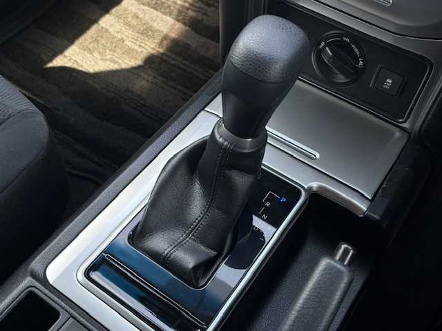 トヨタ ランドクルーザー プラド TX 愛知県 2020(令2)年 3.2万km ホワイトパールクリスタルシャイン AIS検査済み/4WD/Brat オリジナルリフトアップコイル/JAOSフェンダーガーニッシュ/WEDS　マッドヴァンス17インチアルミ（社外）/TOYOオープンカントリーR/Tタイヤ（社外）/ルーフラック/純正ナビ　/バックカメラ/ETC/前後ドラレコ/Bluetooth/フルセグTV/ドアバイザー/プッシュスタート/スマートキー/スペアキー/クルーズコントロール/衝突被害軽減/クリアランスソナー/横滑り防止機能/オートマチックハイビーム/ヘッドライトウォッシャー/取説/保証書