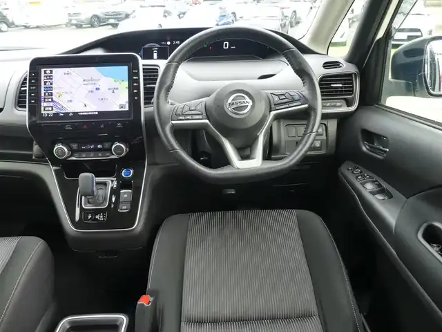 日産 セレナ e－パワー ハイウェイスター V 千葉県 2020(令2)年 4.8万km ブリリアントホワイトパール エマージェンシーブレーキ/プロパイロット/インテリジェントクルーズコントロール/ハンズフリー両側パワースライドドア/10インチ純正SDナビ/地デジTV/【BD/DVD/CD再生機能　Bluetooth接続】/アラウンドビューモニター/フリップダウンモニター/ドライブレコーダー/革巻きステアリング/ステアリングスイッチ/ETC/LEDヘッドライト/フォグライト/ウインカーミラー/コーナーセンサー/純正16インチアルミホイル/サイド/カーテンエアバッグ/インテリジェントキー