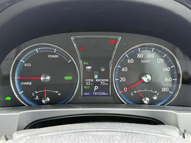 トヨタ クラウン ハイブリッド アスリートS 大分県 2013(平25)年 10.2万km ホワイトパールクリスタルシャイン ・ナビ(CD/DVD/HDD/BT/USB)/・バックカメラ/・フルセグテレビ/・サンルーフ/・レーダークルーズコントロール/・衝突被害軽減ブレーキ/・コーナーセンサー/・ETC/・ドライブレコーダー/・ステアリングリモコン/・ステアリングヒーター/・オートライト/・パワーシート/・シートヒーター/・シートクーラー/・MTモード付きAT/・スマートキー/・プッシュスタートボタン