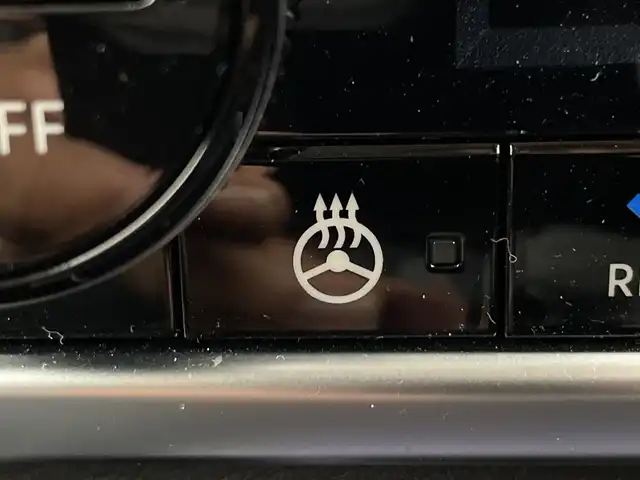 日産 エクストレイル G e－4ORCE 群馬県 2025(令7)年 0.3万km ブリリアントホワイトパール 純正１２．３インチナビ/アラウンドビューモニター/プロパイロット/ブラインドスポットモニター/デジタルインナーミラー/ヘッドアップディスプレイ/パワーバックドア/シートヒーター/パワーシート/前後ドライブレコーダー/ETC2.0/オートマチックハイビーム/LEDヘッドライト/コーナーセンサー/純正AW/純正フロアマット/禁煙車