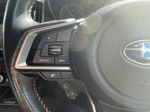 スバル インプレッサ ＸＶ 2．0i－S アイサイト 千葉県 2017(平29)年 6.7万km クリスタルブラックシリカ ワンオーナー/アイサイト/スバルリヤビークルディテクション/社外メモリーナビ/地デジTV/【DVD/CD再生機能　Bluetooth接続】/バックカメラ/ドライブレコーダー/ハーフレザーシート/前席パワーシート/革巻きステアリング/パドルシフト/ETC/LEDヘッドライト/フォグライト/ウインカーミラー/純正18インチアルミホイル/サイド/カーテンエアバッグ/キーレスアクセス