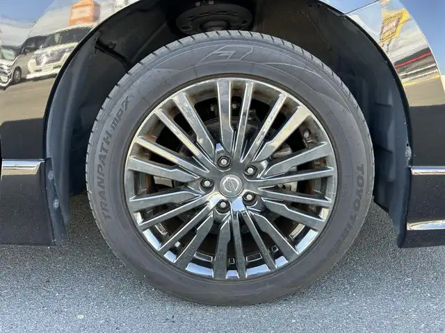 日産 エルグランド 250HWS Sジェットブラック アーバンクロム 静岡県 2020(令2)年 3.4万km ファントムブラック 純正10インチナビ/フルセグTV/両側パワスラ/Bモニター/フリップダウンモニター/前ドラレコ/LEDヘッドライト/ETC/レザーシート/WAC/デュアルエアコン/電動リアゲート/純正18AW